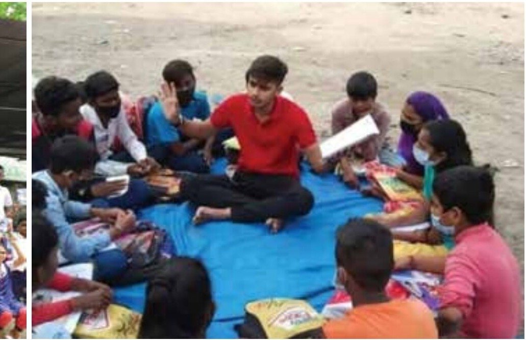 Teaching children in Vadodara — Divyroshani Foundation
